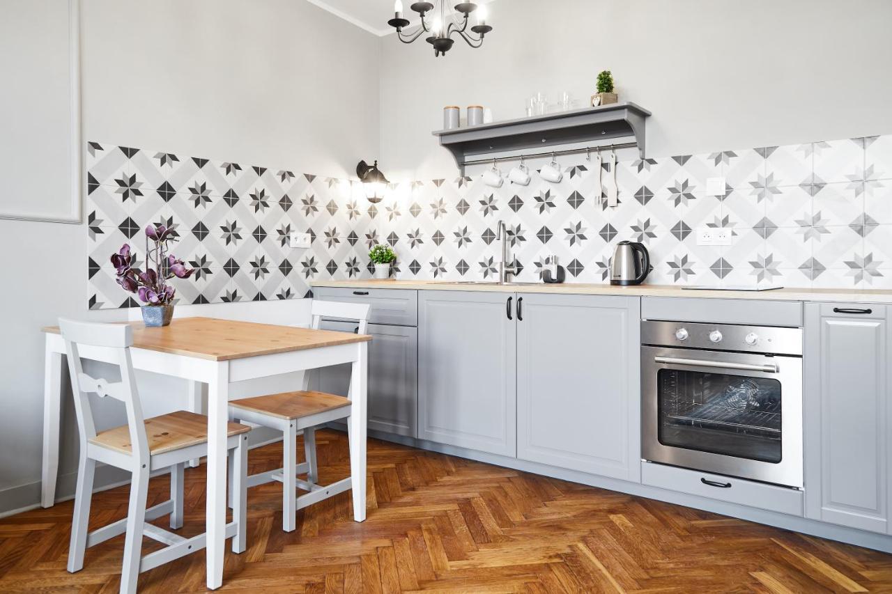 Blich Apart Appartement Krakau Buitenkant foto