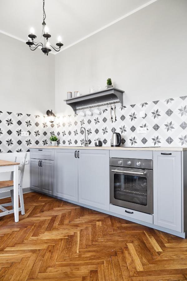 Blich Apart Appartement Krakau Buitenkant foto