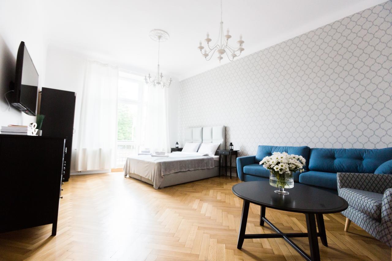Blich Apart Appartement Krakau Buitenkant foto